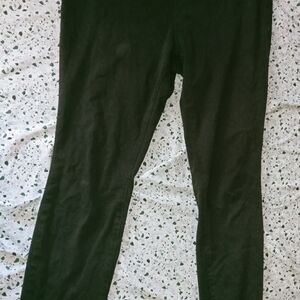 Time and Tru Dark Leggings